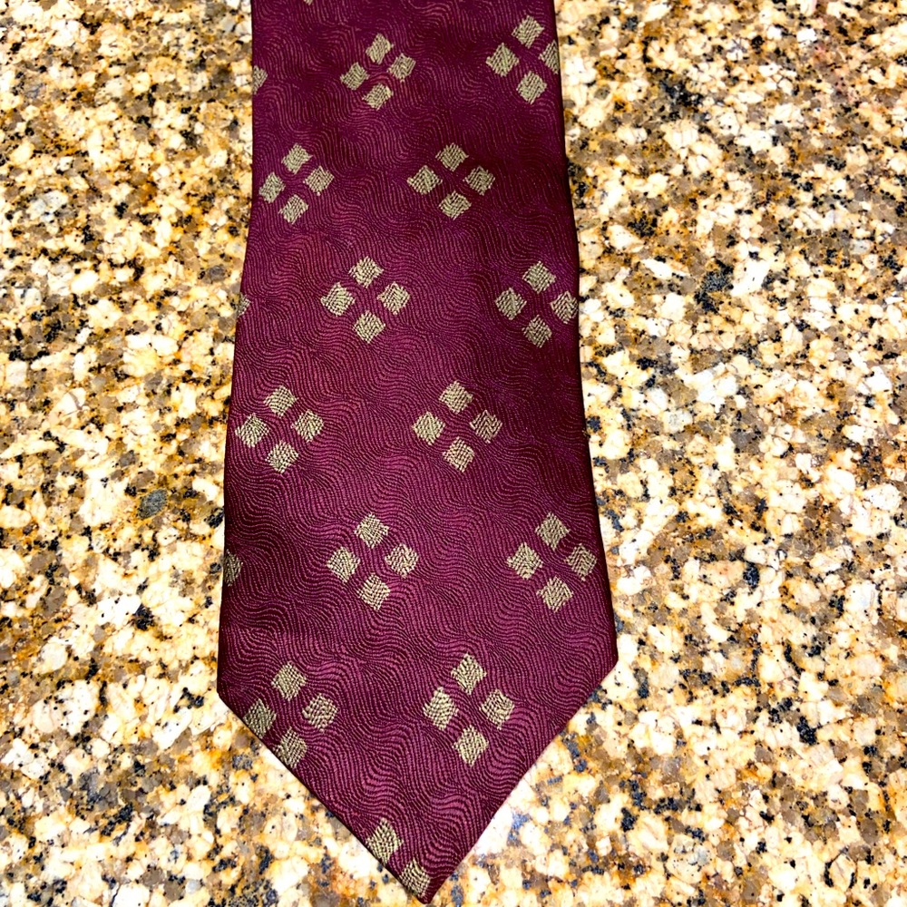Structure tie Fall looks - Picture 3 of 3